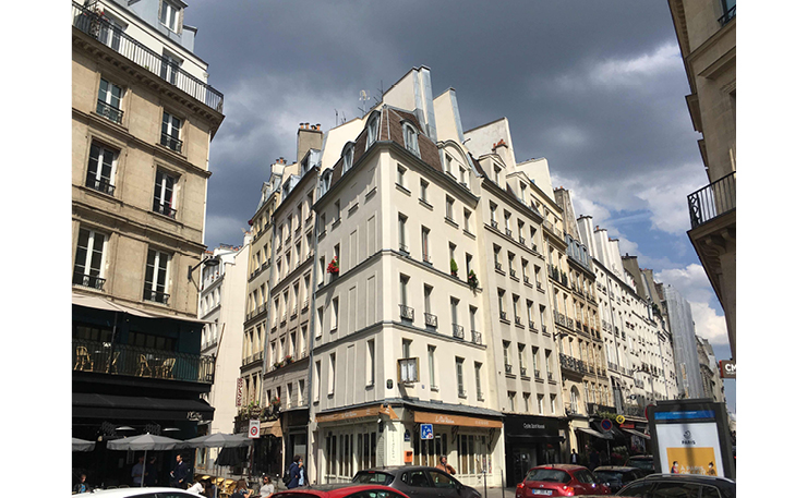 PARIS - Rue Jean-Jacques Rousseau